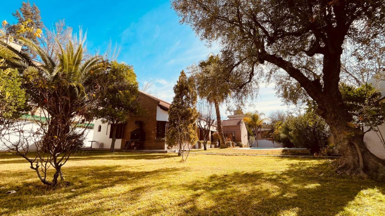 Blue Sky Mendoza Bed & Breakfast エクステリア 写真